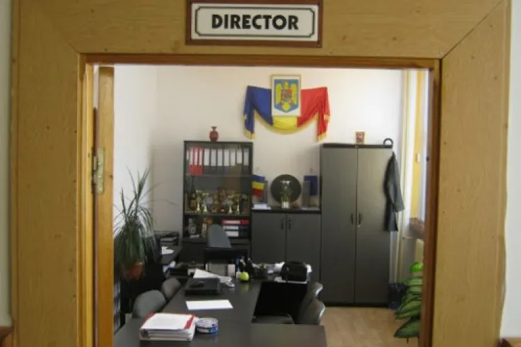 Cluj: Se schimbă directorii și adjuncții din școlile și grădinițele clujene. Vezi lista cu posturile scoase la concurs