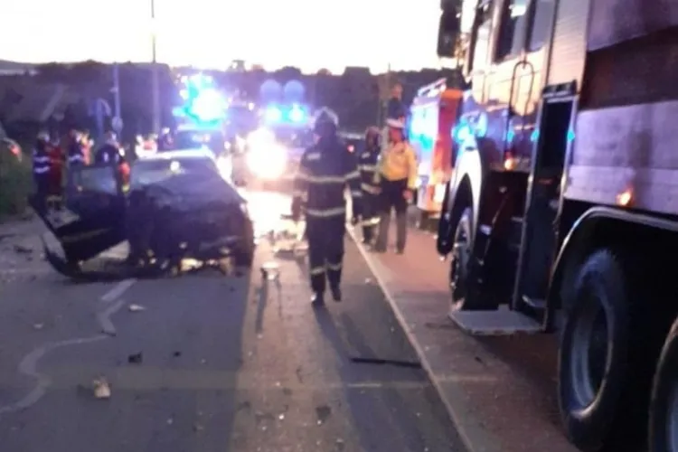 Primărița din Tureni critică separatoarele de sensuri din localitate: Câte persoane mai trebuie să moară? 