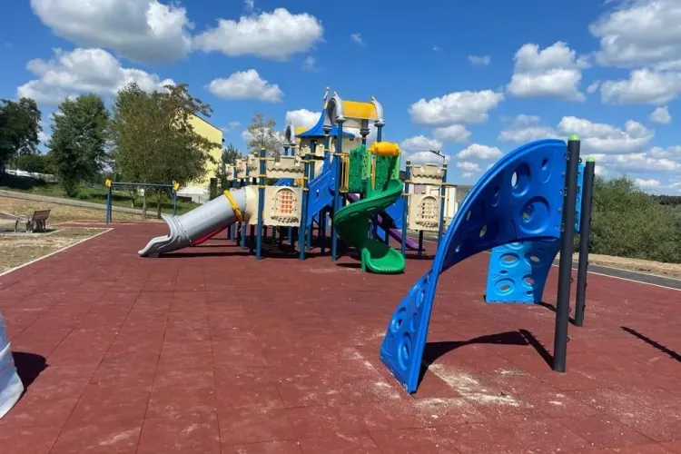 Apare un nou parc în Florești, pe bulevardul Cetatea Fetei - FOTO