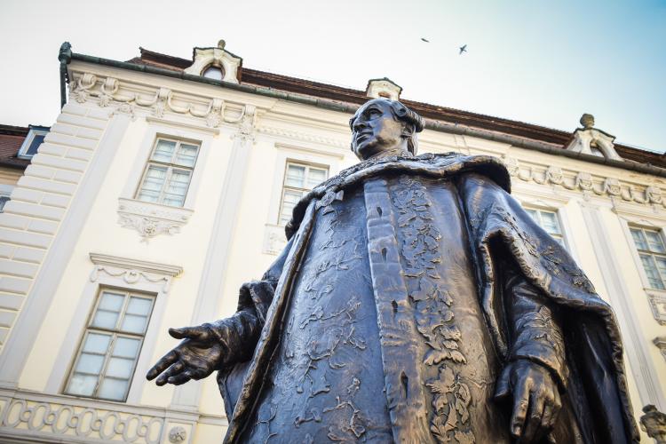 Societatea Avram Iancu din România se opune dezvelirii statuii lui Samuel Brukenthal la Sibiu