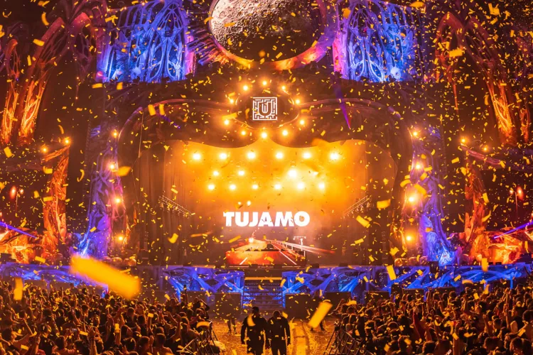 UNTOLD 2021 - Prima zi: Au participat 56.000 de oameni. Ce au făcut Steve Aoki, Tyga și DJ Snake