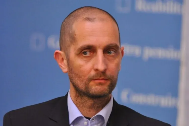 Avertisment pentru toţi românii, despre scumpirea energiei şi benzinei