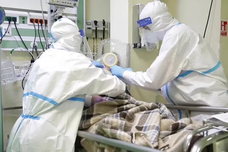 250 de persoane internate cu COVID-19 la Cluj