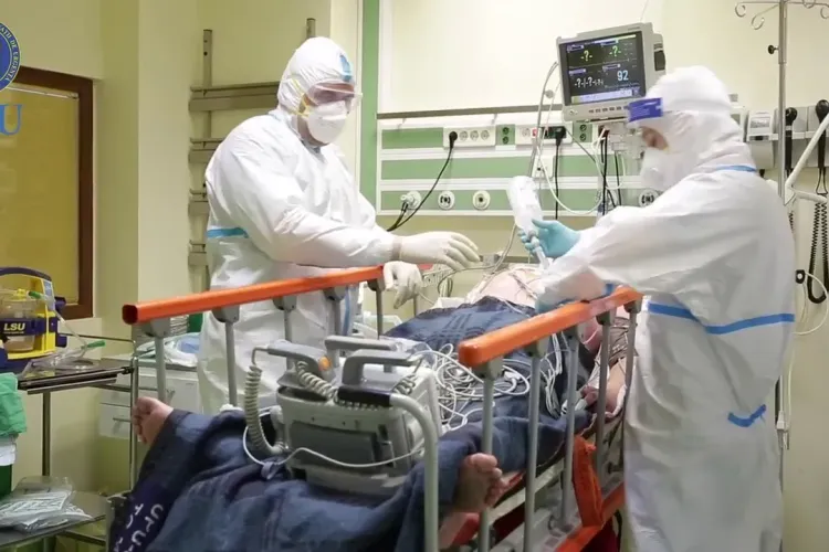 Încă o zi cu peste 500 de cazuri noi, în județul Cluj. S-au ocupat toate locurile la ATI