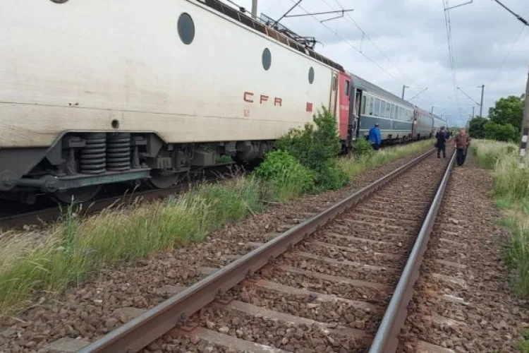 Un bărbat a murit, după ce a fost lovit de un tren care circula pe ruta Teiuş-Sighişoara