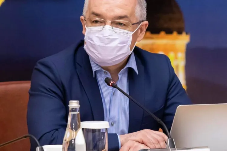 Boc către cei din urbanism: Nu vedeți cum arată traficul dimineața? Vor veni studenții peste câteva zile…