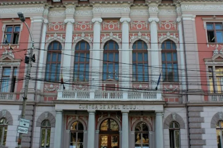 O clujeancă și-a dat în judecată fostul soț, după ce acesta a aruncat spre ea o bucată de țelină