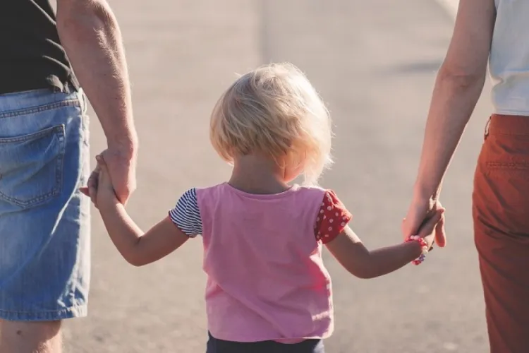 Peste jumătate dintre părinții elevilor de 12-18 ani nu s-au vaccinat. Care sunt motivele pe care le invocă