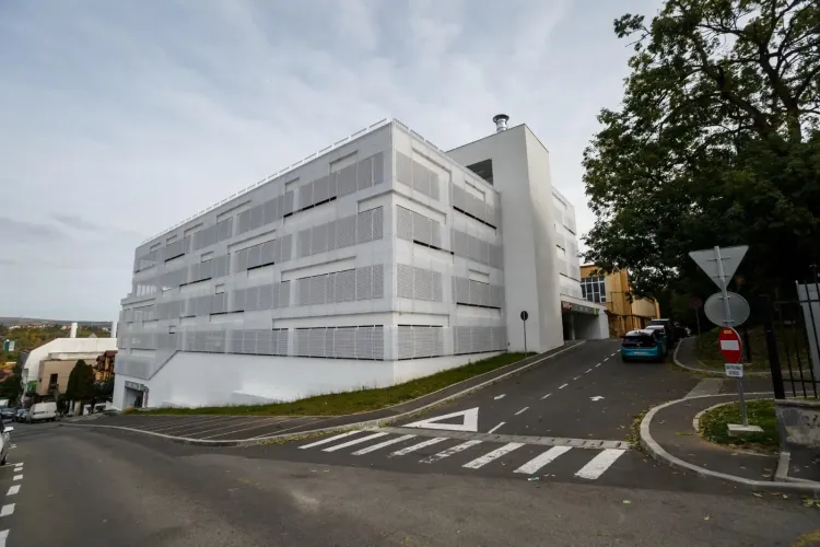 Parking Hașdeu - Primăria anunță deschiderea Parkingului Haşdeu și ce tarife sunt