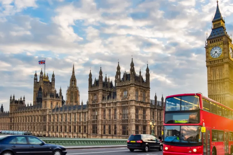 Pașaportul devine obligatoriu pentru europenii care intră în Marea Britanie