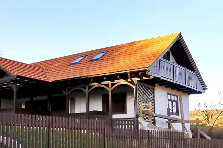 O altă ”bijuterie” de casă, identificată în județul Cluj: Bravo proprietarilor! Clujul rural are nevoie de așa oameni - FOTO