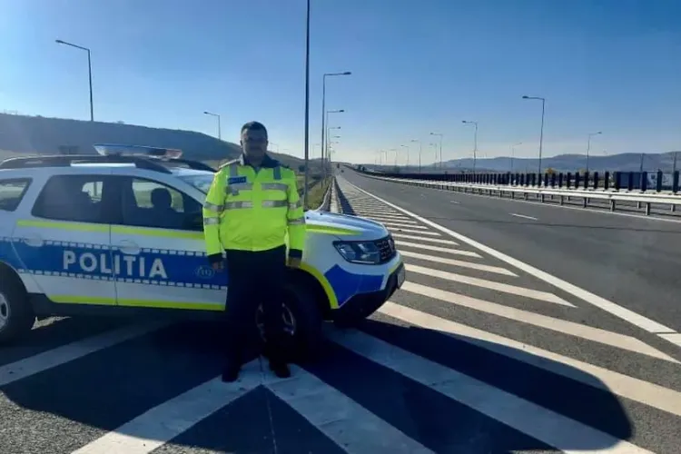 Un polițist din Cluj a făcut o faptă bună! A plătit 100 de litri pentru un șofer rămas în pană de motorină pe Autostrada Transilvania - FOTO