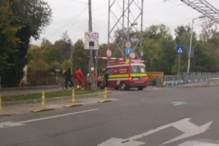 În Clujul smart, bariera de pe strada Mamaia a fost pusă prea jos și nu încap Ambulanțele - FOTO