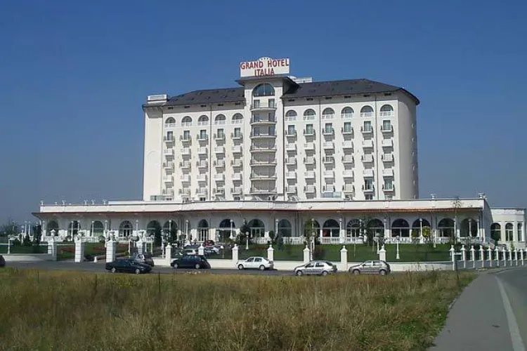 Un medic, fost profesor UMF Cluj s-a sinucis, aruncându-se de la etaj la Grand Hotel Italia - EXCLUSIV