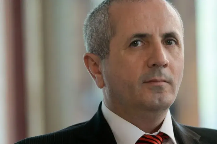 Președintele Colegiului Medicilor susține suspendarea medicilor care promovează teorii ale conspirației legate de Covid-19