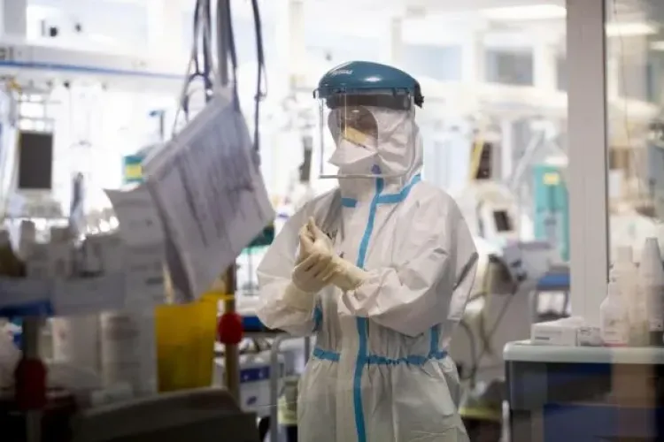 Peste 90 de pacienți în stare extrem de gravă sunt internați la Terapie Intensivă în Cluj