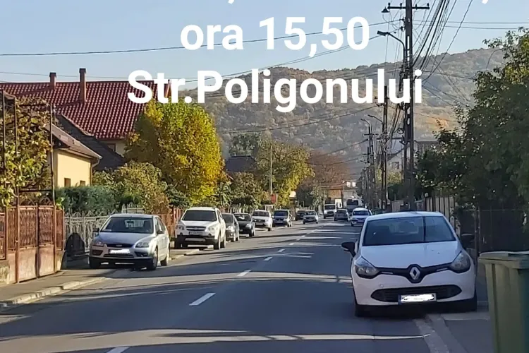 Cluj: Pe unde circulă pietonii, când trotuarele ajung parcări pentru mașini? - FOTO