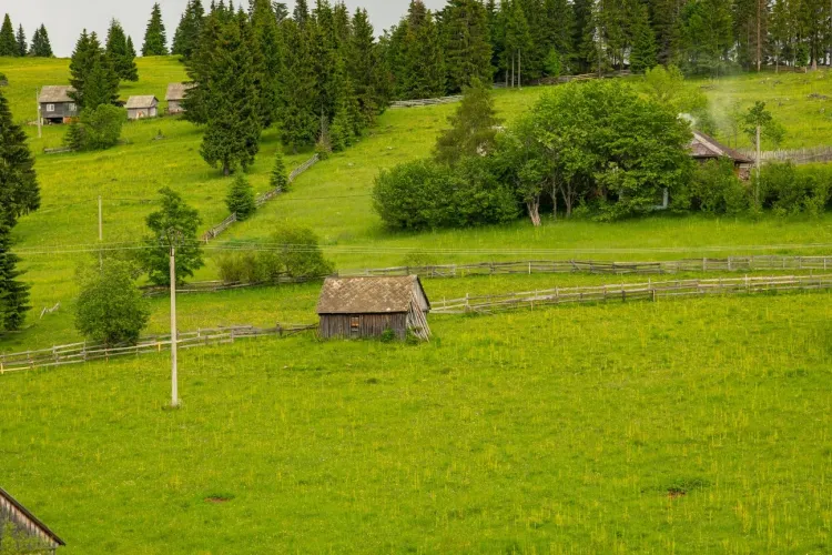 Drumuri din Apuseni, modernizate pentru a face legătura între obiective turistice din Alba, Bihor și Cluj