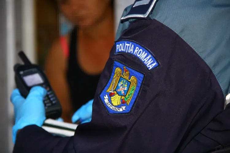 Doi clujeni în carantină COVID-19 se plimbau liniștiți pe stradă. Au fost amendați