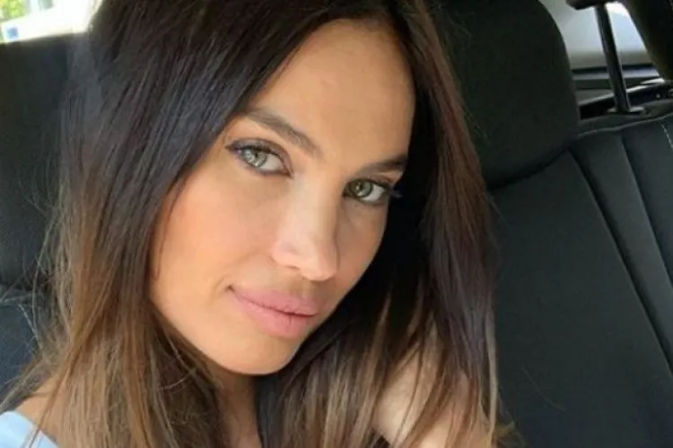 Modelul Alina Pușcău, infectată cu COVID. A descris coșmarul trăit: Eu n-am fost niciodată aşa bolnavă - FOTO