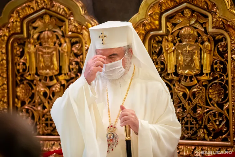 Patriarhul Daniel a transmis un îndemn la respectarea ”cu strictețe” a sfatului medicilor în privința COVID