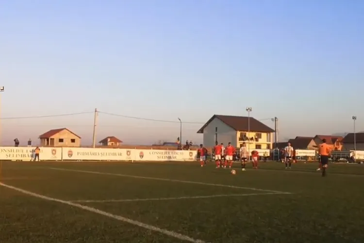 U Cluj a pierdut la Șelimbăr, scor 4-2. Echipa lui Lincar a pătat parcursul perfect din ultimele etape