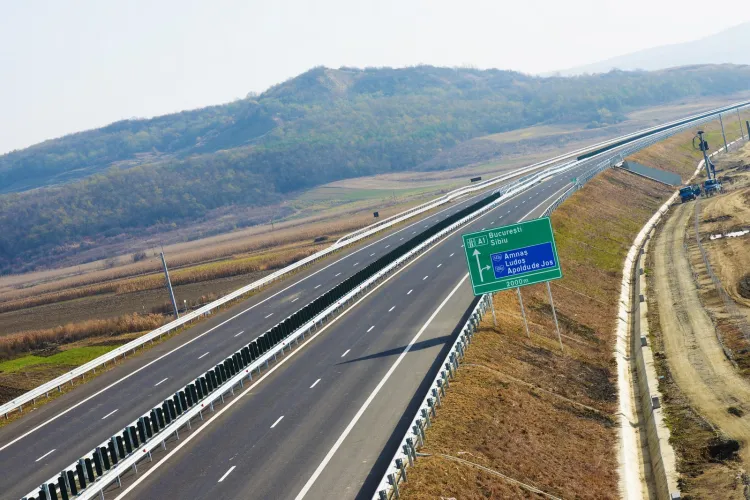 Clujul, legat de Sibiu prin autostradă, după o întârziere de cinci ani - VIDEO