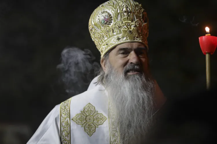 IPS Teodosie susține că are „cel mai bun vaccin în Sfântul Altar”: „Noi avem o anumită autonomie!”