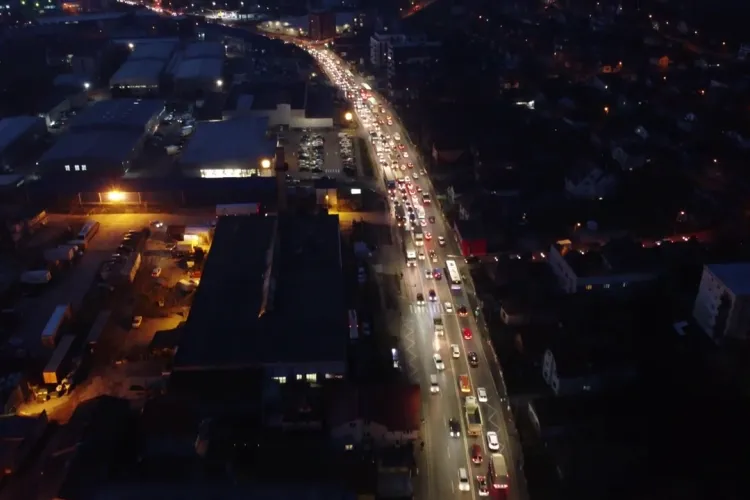 Coșmarul numit Calea Baciului. Traficul e tot mai intens și autoritățile nu fac nimic - VIDEO