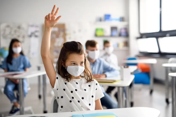 Bullying între elevii din şcolile româneşti din cauza vaccinării