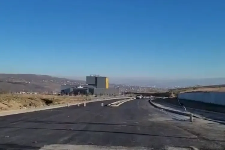 După 8 ani, Primăria Cluj-Napoca termină Drumul Lombului (1,6 km), dar vrea să facă metrou de 9 km în 4 ani - FOTO