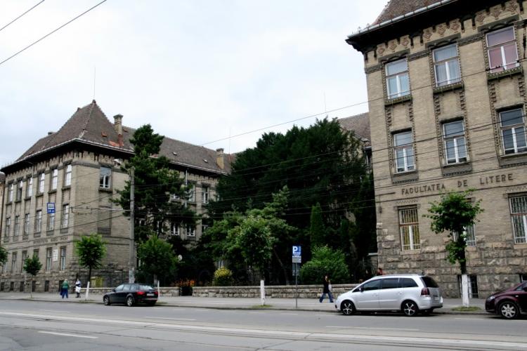 Cluj: Clădirea Facultății de Litere nu va fi retrocedată Parohiei Romano-Catolice