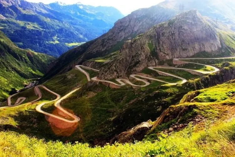 Transalpina va rămâne deschisă iarna, pentru turiștii care vor să ajungă în stațiunile montane din județele Vâlcea și Alba