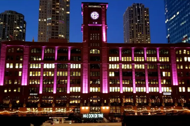 Clujeanul care a dus instalația ”Mi-e Dor De Tine” în Chicago e impresionat de modul în care lucrează Primăria din Chicago