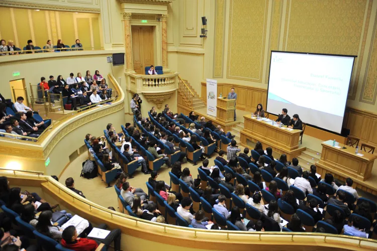 Consiliul Elevilor critică dur reglementările venite de la ministerele Sănătății și Educației privind testarea COVID în școli