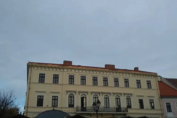 Universitatea Tehnică are „casă nouă” în clădirea renovată a fostului Tribunal Bistrița-Năsăud