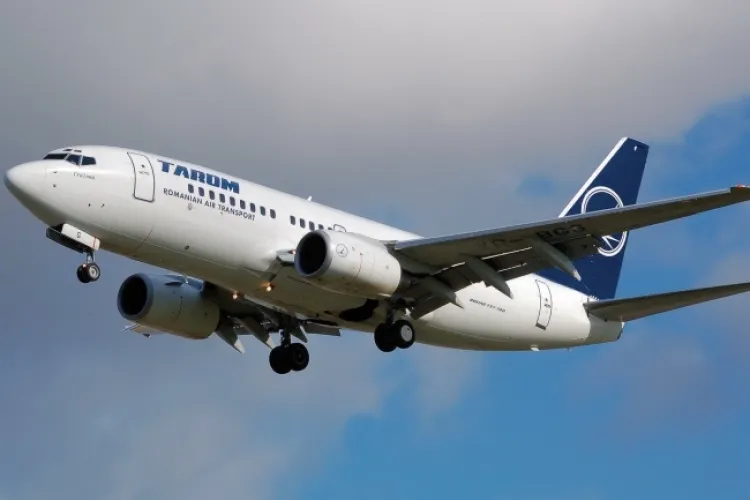 Un avion Tarom care trebuia să ajungă la Cluj miercuri dimineața s-a întors din drum, din cauza condițiilor meteo