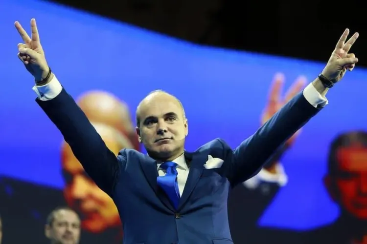 Rareș Bogdan, despre măsurile propuse de PSD: Țin de comunism