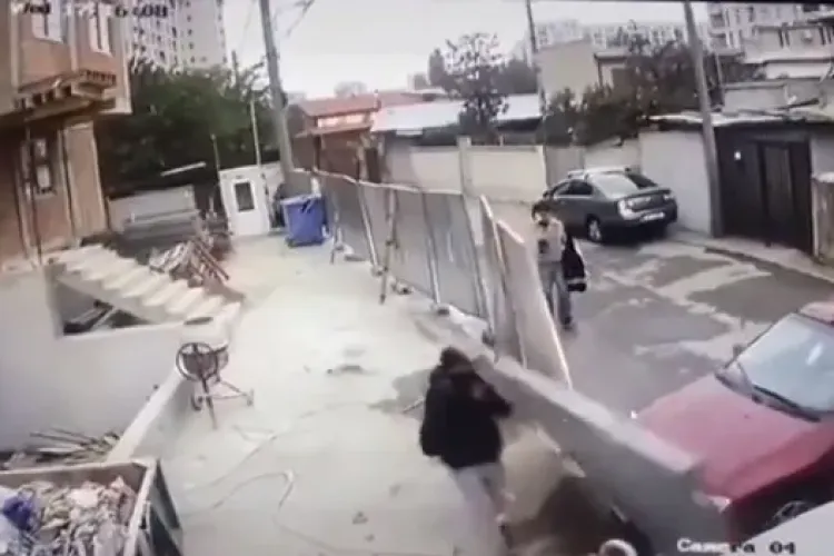 Accident tâmpit la Cluj? I-a dat cu gardul în cap - VIDEO