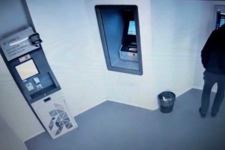 Bărbat căutat de poliție după ce a luat 6.000 de euro uitați de altcineva într-un bancomat, în Timișoara