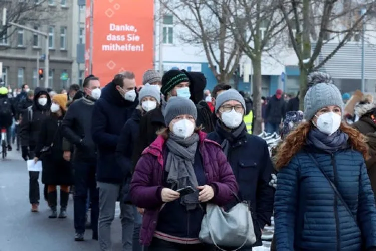 Austria intră în lockdown total! Vaccinarea va deveni obligatorie: „Nu vrem un al cincilea val”