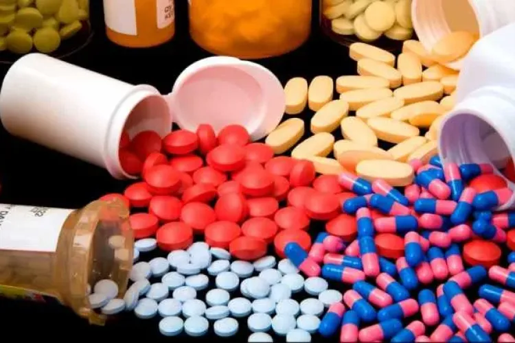 Sfat medical: Nu vă ”îndopați” preventiv cu vitamina D, în COVID, pentru că poate face rău