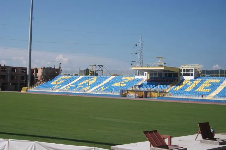 Vezi ce conditii pune Gaz Metan ca sa primeasca Universitatea Cluj pe terenul din Medias