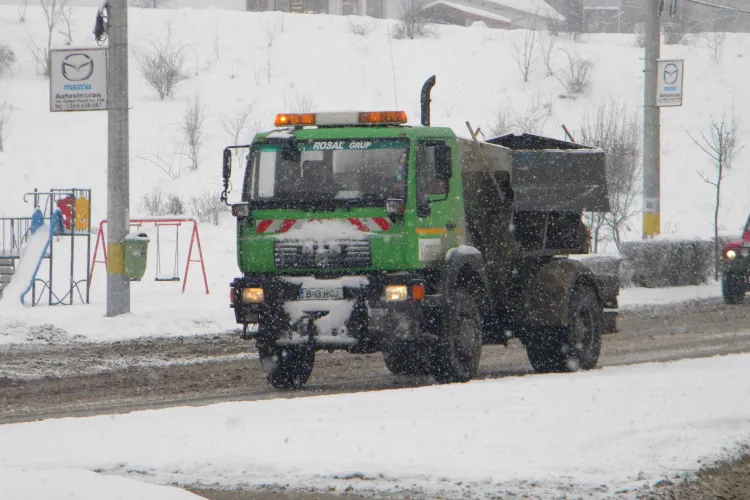 Firmele de deszapezire Rosal si Brantner nu vor fi amendate pentru drumurile inzapezite din Cluj Napoca! 
