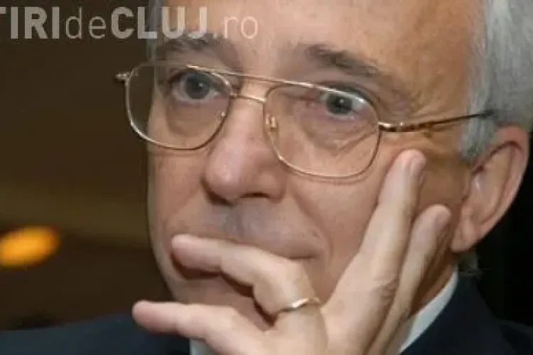 Mugur Isarescu este preferat pentru functia de premier! - SONDAS IRES