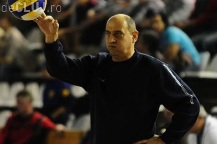 Danut Ciontos, antrenorul echipei de volei a U Cluj, a fost demis