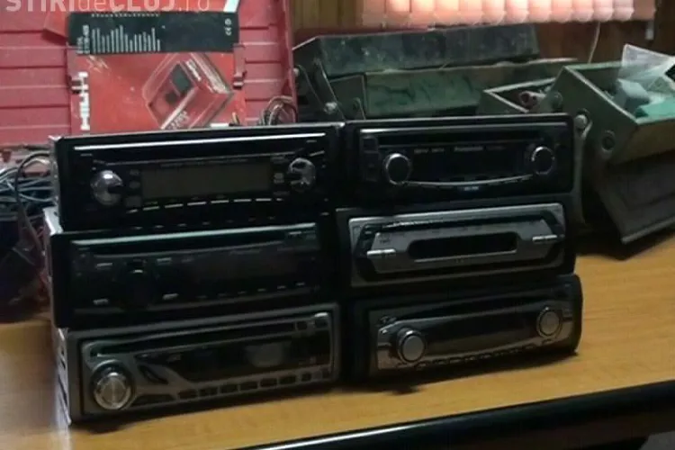 Suspect de furturi din autoturisme, arestat pe 29 de zile