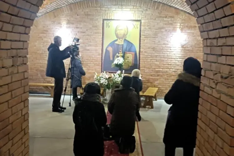 Cluj-Napoca: Icoana care plânge atrage credincioșii. Unde este situată - FOTO