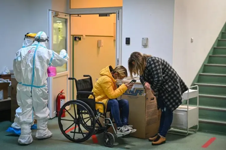 Scade numărul de pacienți internați la ATI  în Cluj