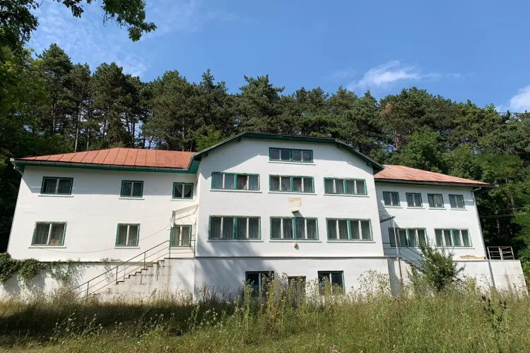 Tabăra Școlară de la Leghia va fi reabilitată